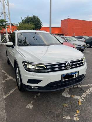 VOLKSWAGEN TIGUAN 1.4 250 TSI TOTAL FLEX ALLSPACE COMFORTLINE TIPTRONIC